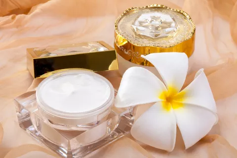 Navigating the Cosmetic Regulatory Landscape in Thailand